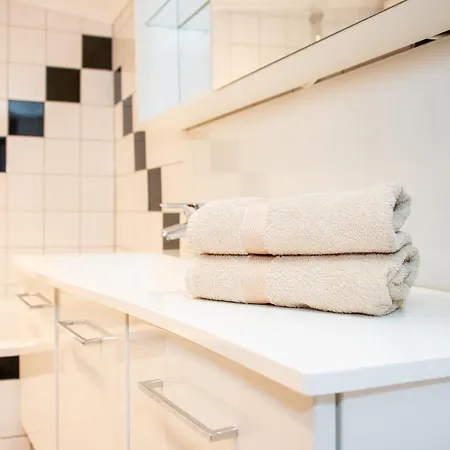 Seehuette Tamberger בקתה *