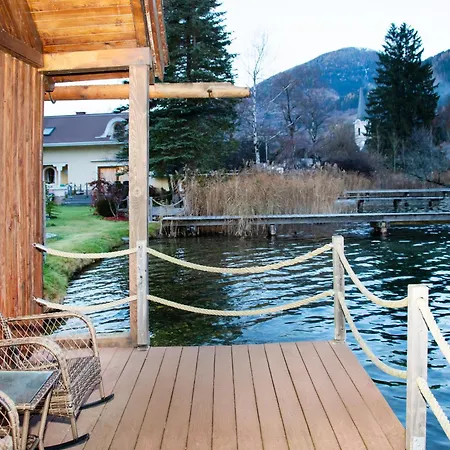 Chalet Seehuette Tamberger Feld am See